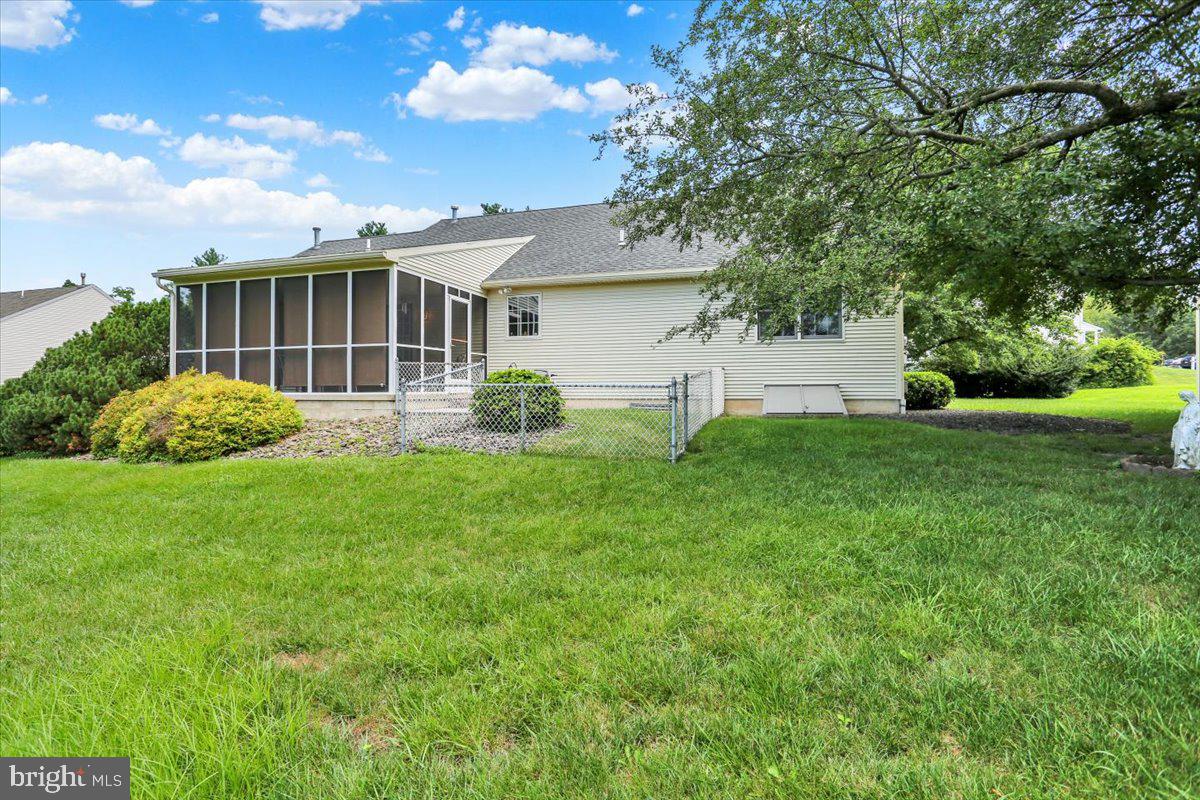 12 Archer Lane Reading, PA 19607 - Photo 8 of 39 a view of a house with backyard and garden