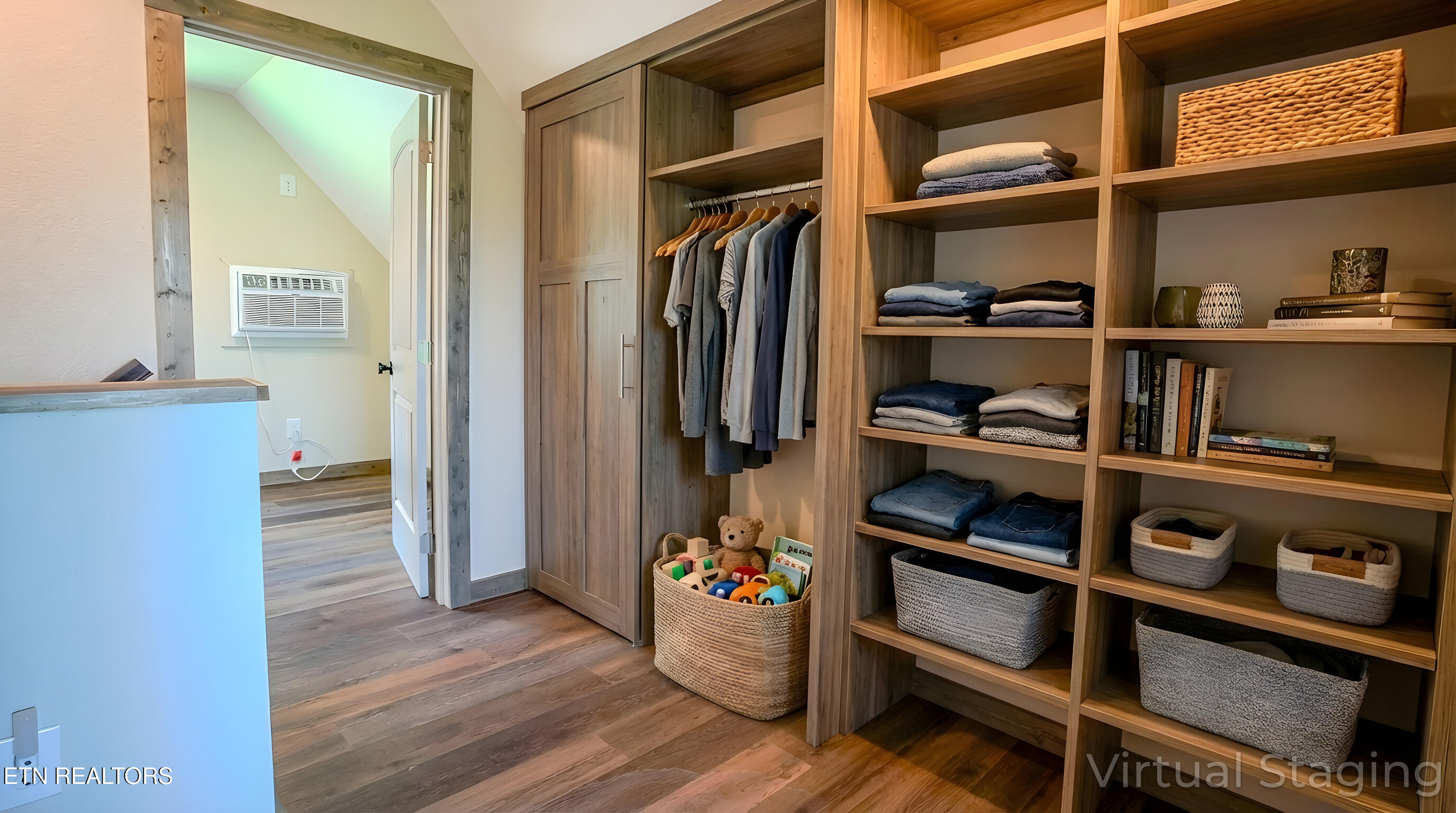 1081 Cove Road, Unit 103 Sevierville, TN 37876 - Photo 26 of 28 collov-ai_20260101204552_n6l7td