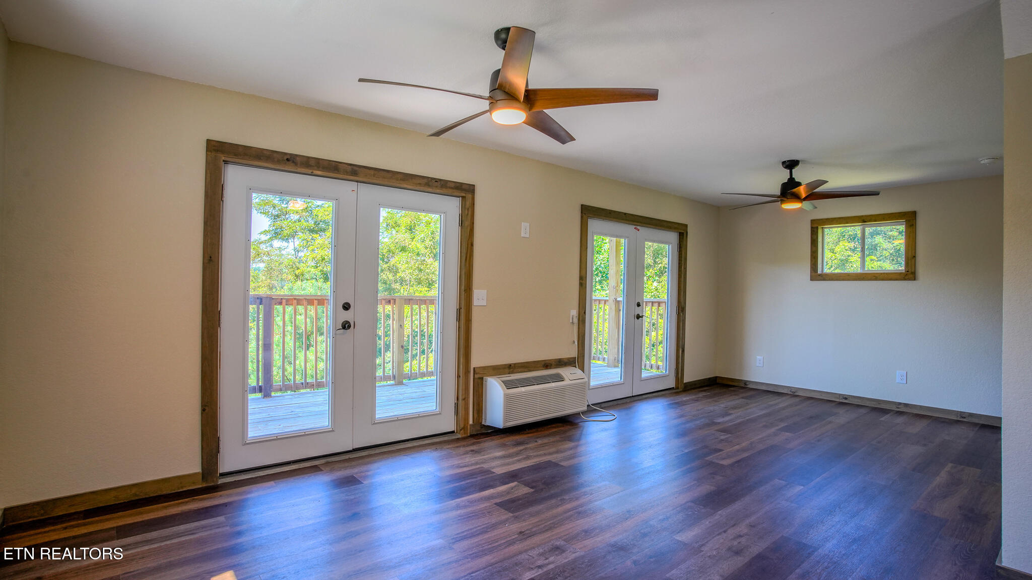 1081 Cove Road, Unit 103 Sevierville, TN 37876 - Photo 6 of 28 DSC01486-HDR