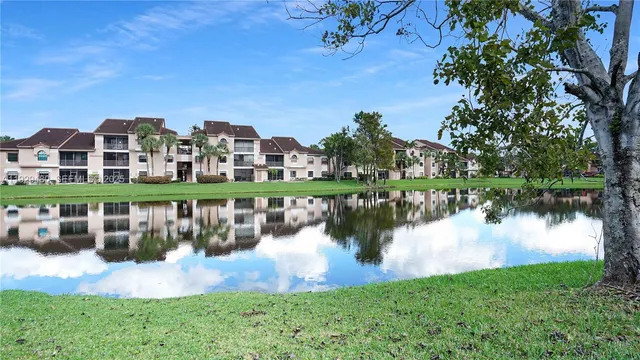 $560,000 | 10717 Northwest 12th Manor, Plantation, FL 33322