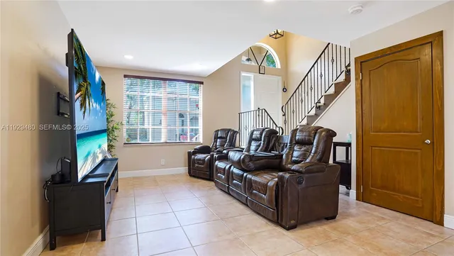 $560,000 | 10717 Northwest 12th Manor, Plantation, FL 33322