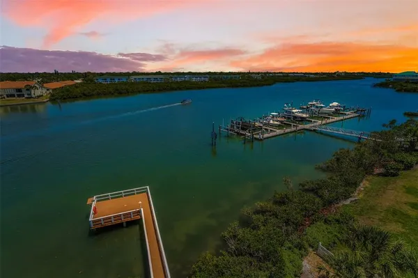 $525,000 | 19925 Gulf Boulevard, Unit 503, Indian Shores, FL 33785