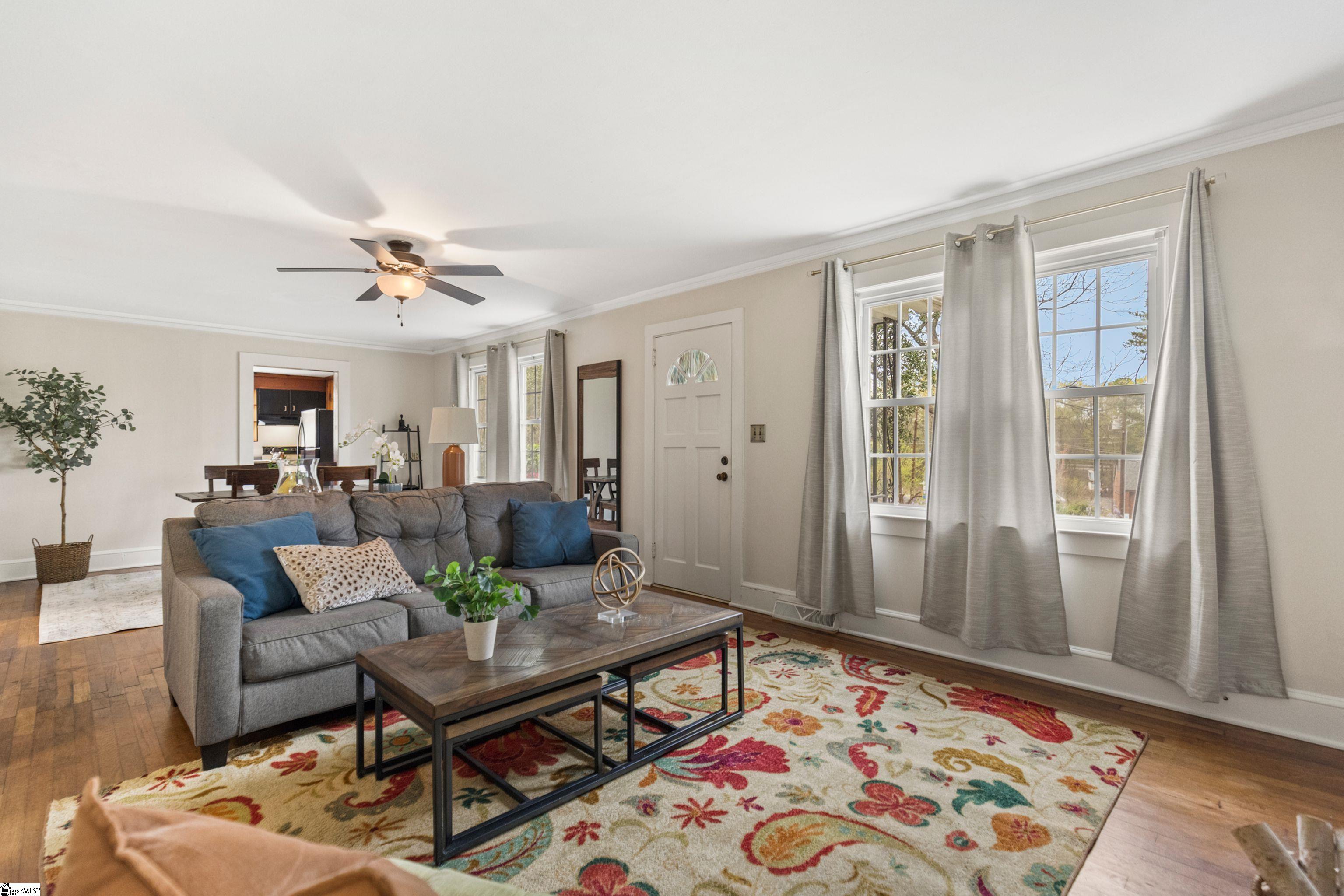 310 Old Grove Road Greenville, SC 29605 - Photo 6 of 34
