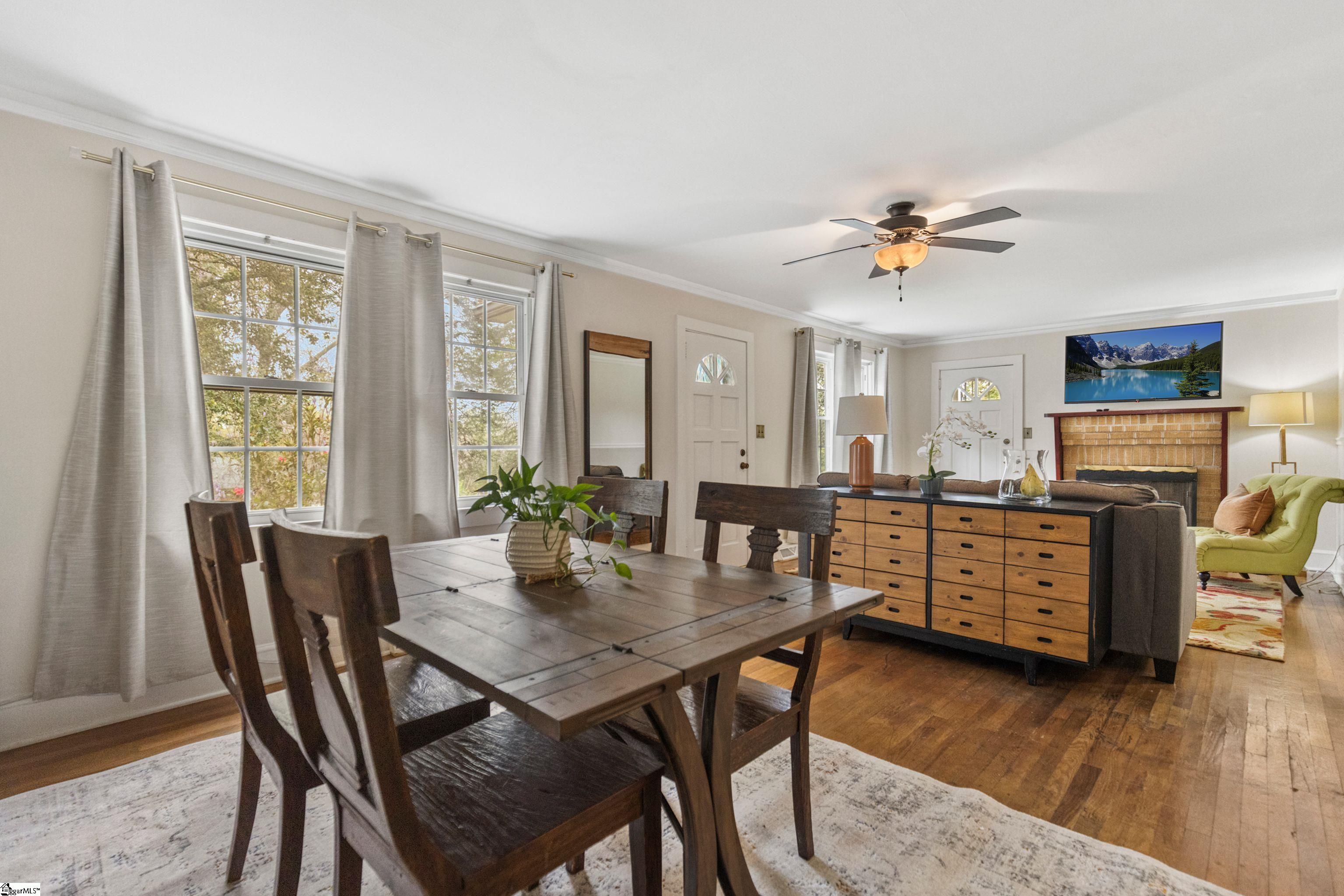 310 Old Grove Road Greenville, SC 29605 - Photo 8 of 34