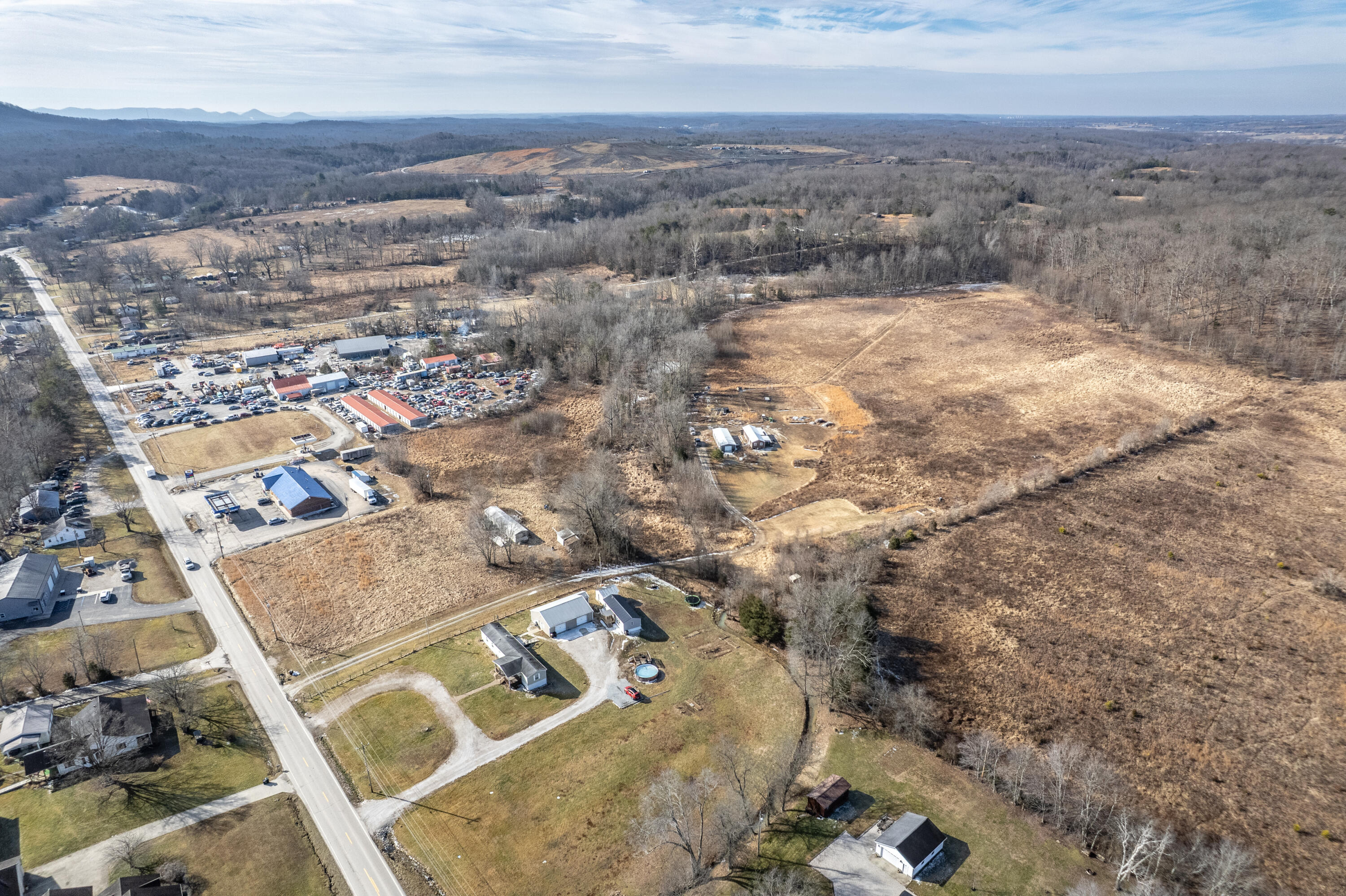 6835 Levee Road Jeffersonville, KY 40337 - Photo 17 of 29 DJI_0017