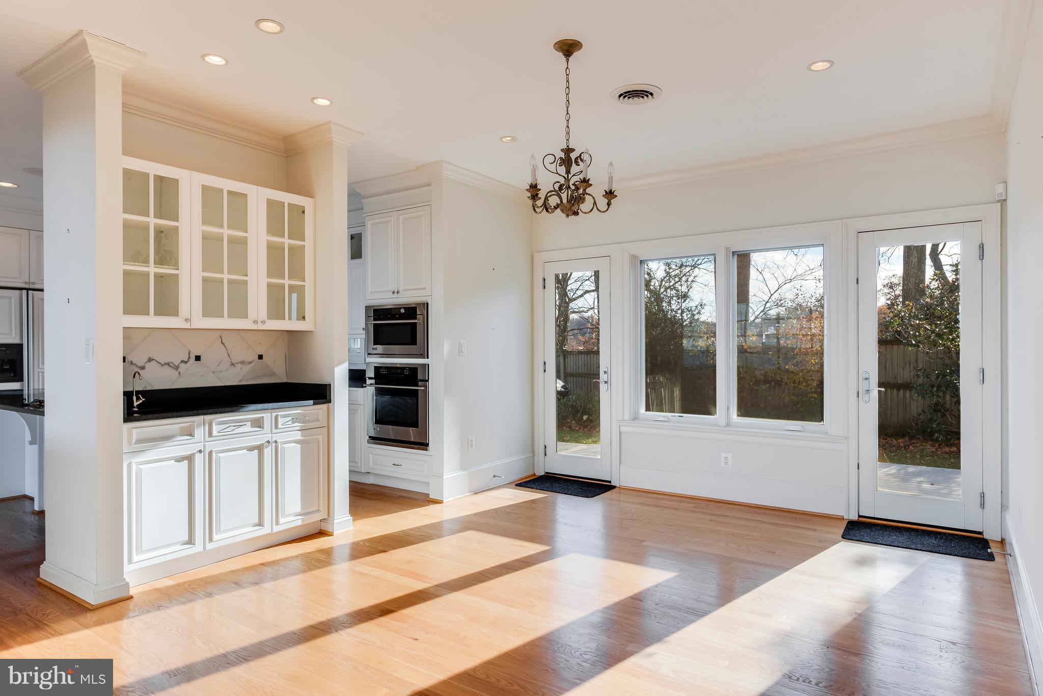 2515 Carrollton Road Annapolis, MD 21403 - Photo 27 of 69 Dining Room