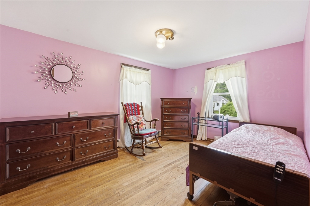 297 Whalom Road Lunenburg, MA 01462 - Photo 31 of 42