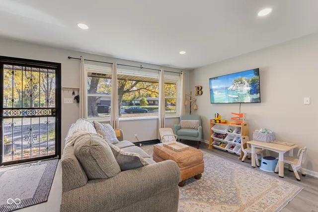 $219,900 | 7006 Mc Lain Drive, Indianapolis, IN 46217