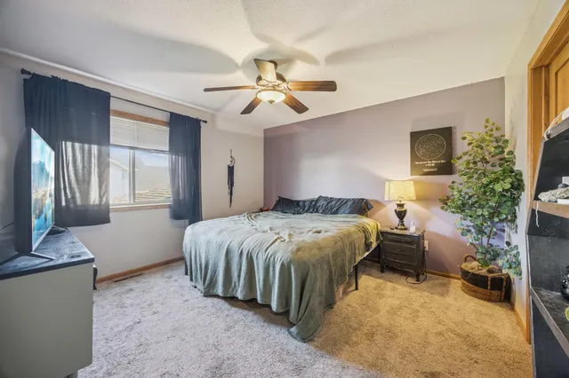 $298,500 | 605 Southwest 9th Avenue, Rice, MN 56367