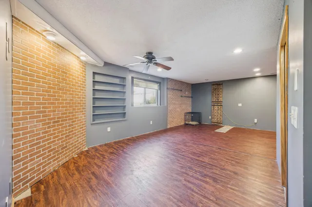 $298,500 | 605 Southwest 9th Avenue, Rice, MN 56367