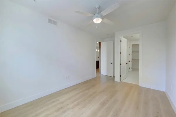 $3,250 | 1701 Simond Avenue, Unit 411, Austin, TX 78723