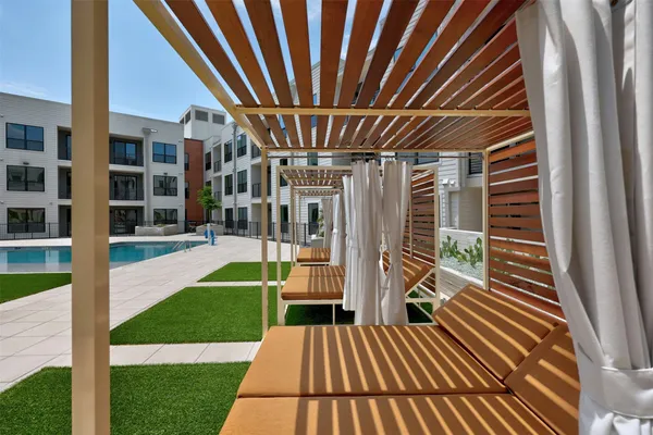 $3,250 | 1701 Simond Avenue, Unit 411, Austin, TX 78723