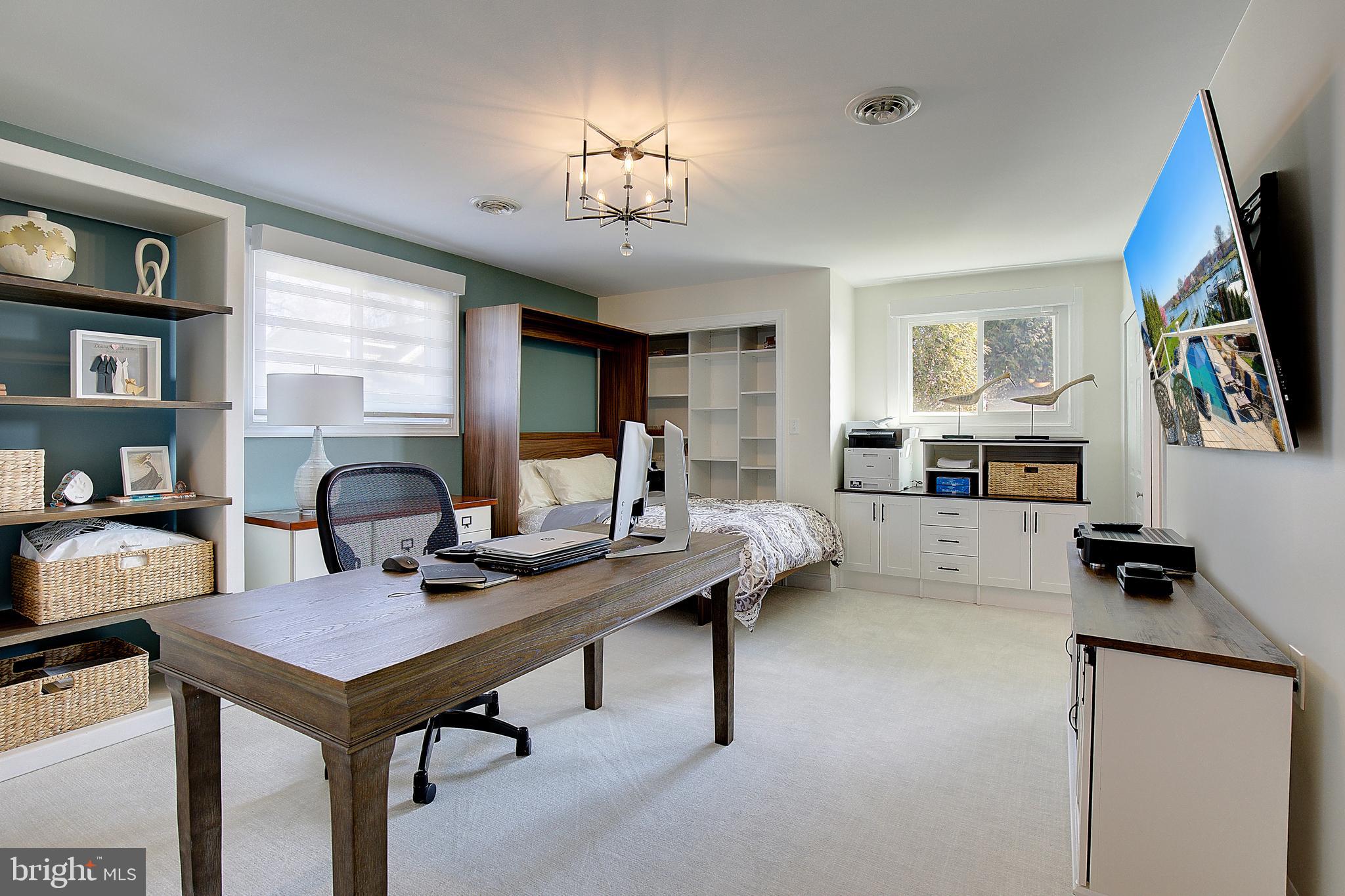 8113 Ventnor Road Pasadena, MD 21122 - Photo 27 of 45 Bedroom or office space