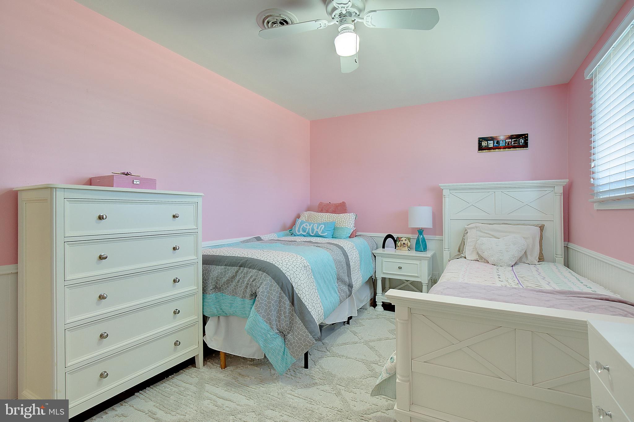 8113 Ventnor Road Pasadena, MD 21122 - Photo 29 of 45 Bedroom