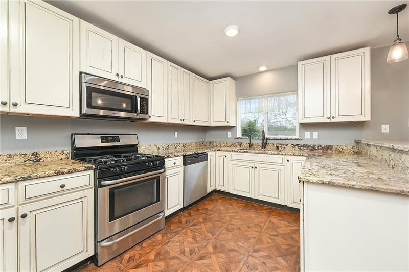 4230 Tuscarawas Road Beaver, PA 15009 - Photo 9 of 25 Gallery Image 9