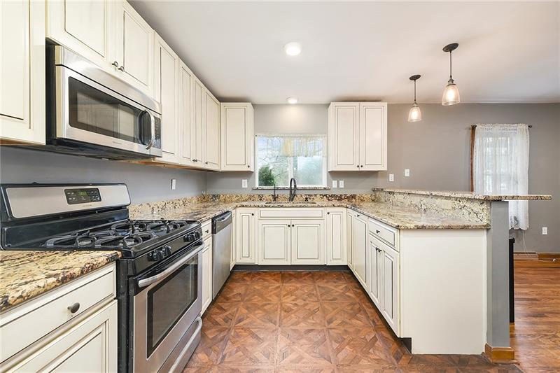 4230 Tuscarawas Road Beaver, PA 15009 - Photo 10 of 25 Gallery Image 10
