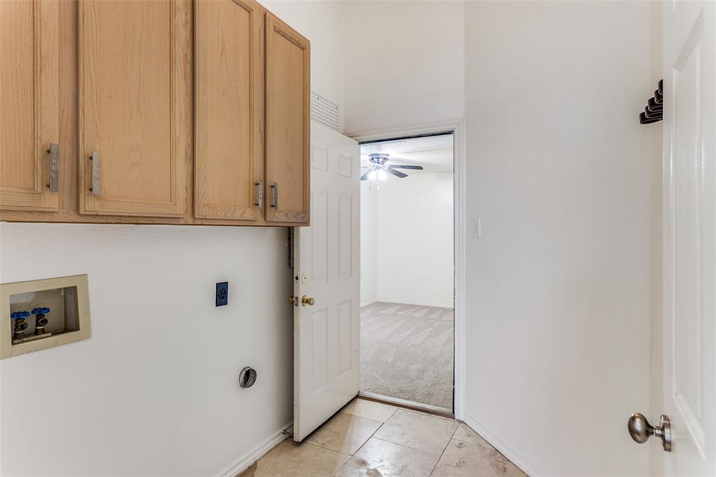 7628 Arbor Ridge Court Fort Worth, TX 76112 - Photo 14 of 25