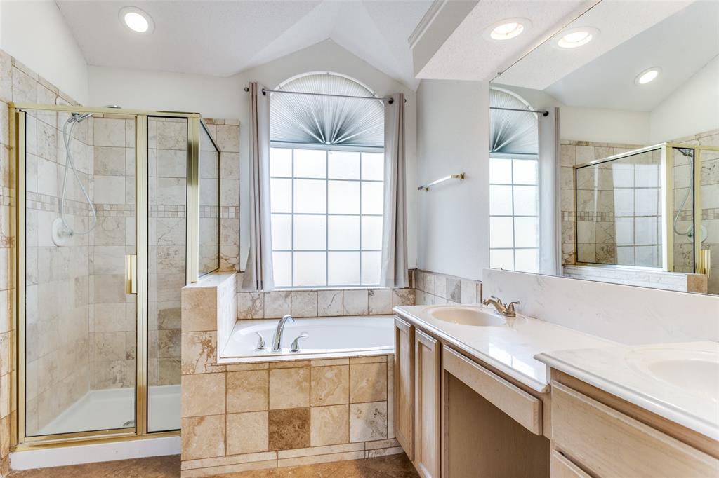 7628 Arbor Ridge Court Fort Worth, TX 76112 - Photo 20 of 25