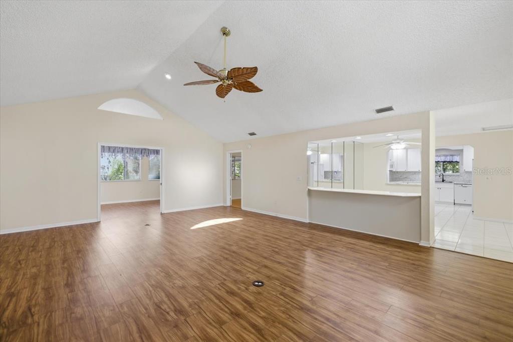 11500 Southwest 84th Avenue Road Ocala, FL 34481 - Photo 4 of 40