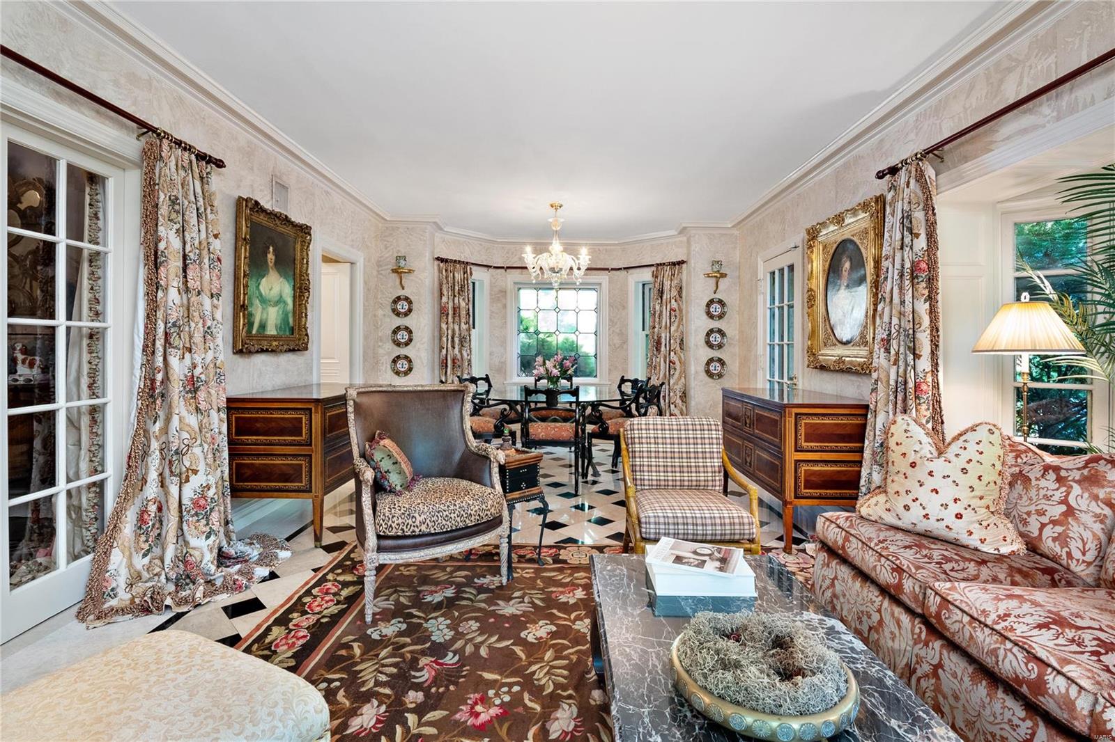 9755 Old Warson Road Ladue, MO 63124 - Photo 6 of 38