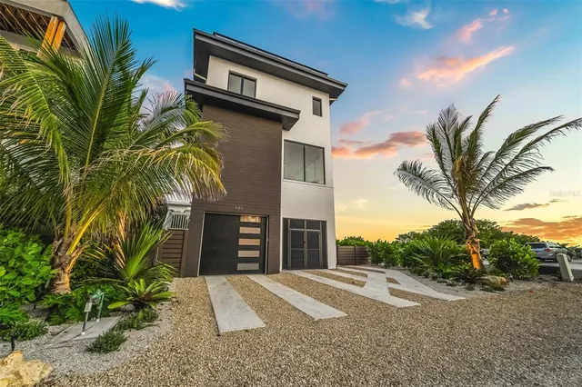 $6,250,000 | 101 7th Street South, Bradenton Beach, FL 34217