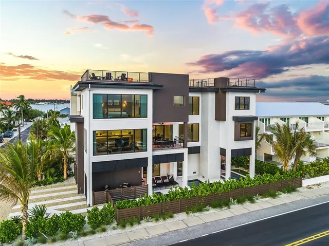 $6,250,000 | 101 7th Street South, Bradenton Beach, FL 34217