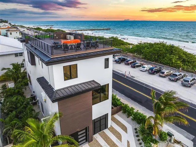 $6,250,000 | 101 7th Street South, Bradenton Beach, FL 34217
