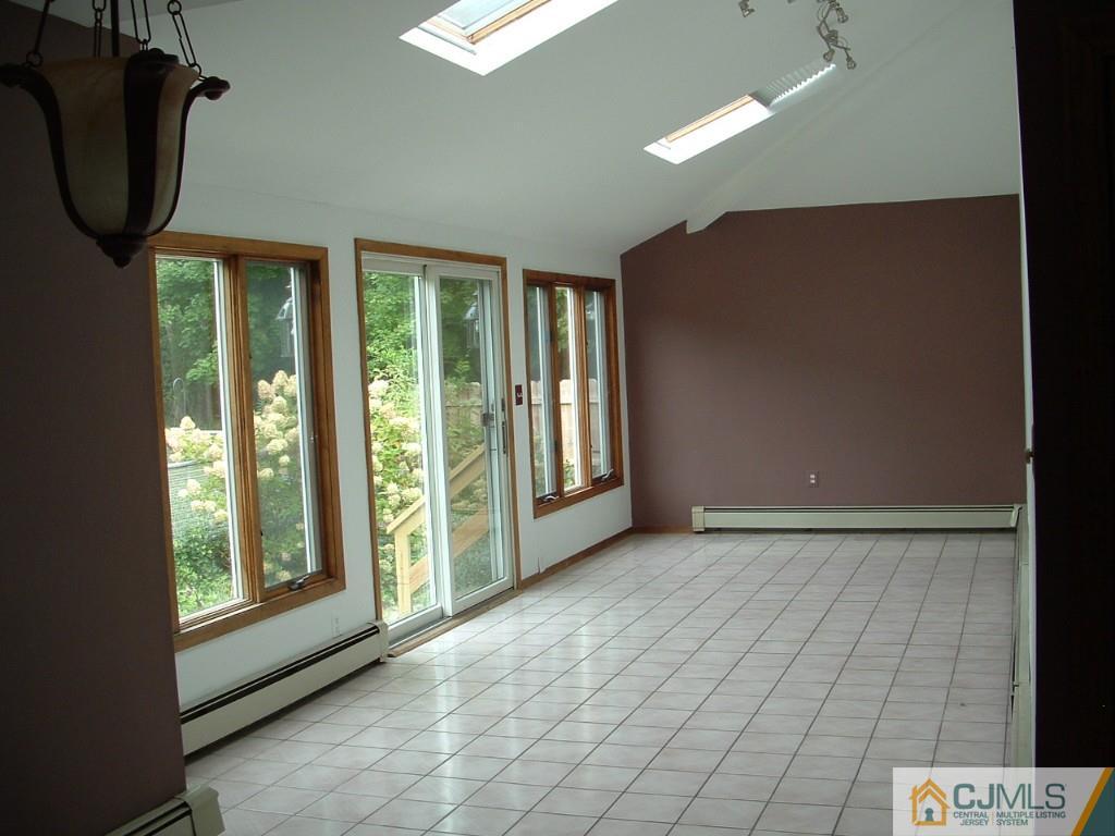 143 Deans Rhode Hall Road Monmouth Junction, NJ 08852 - Photo 5 of 25 Gallery Image 5
