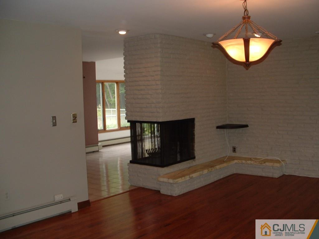 143 Deans Rhode Hall Road Monmouth Junction, NJ 08852 - Photo 8 of 25 Gallery Image 8