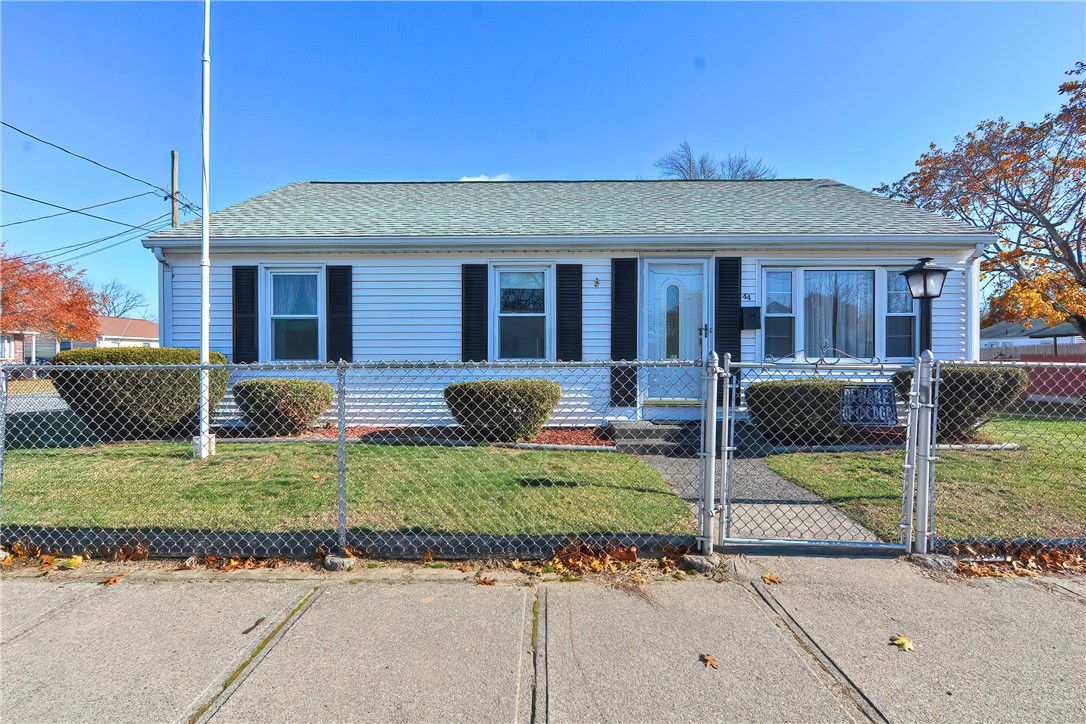 44 Rocco Avenue Pawtucket, RI 02860 - Photo 1 of 46 Gallery Image 1