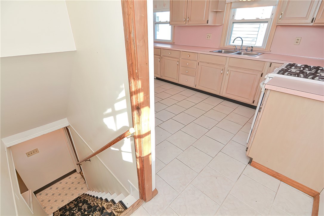 44 Rocco Avenue Pawtucket, RI 02860 - Photo 27 of 46 Gallery Image 27