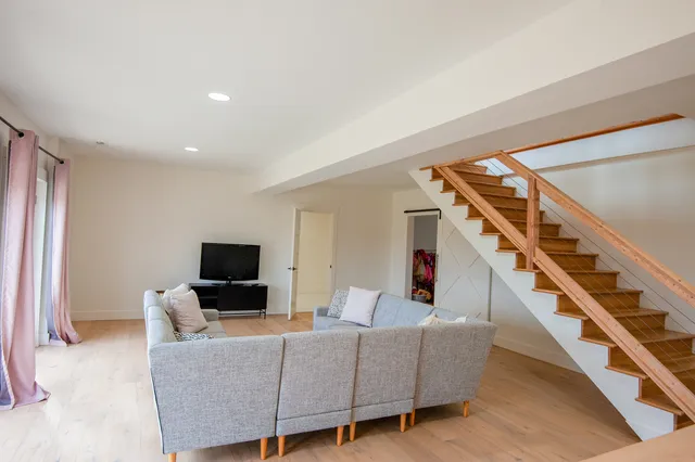 $925,000 | 16810 Springfield Road, Pekin, IL 61554