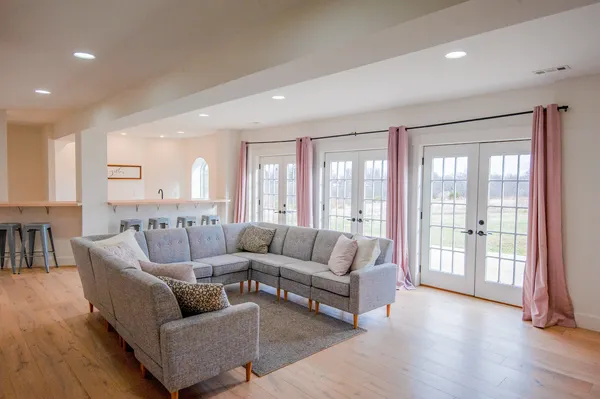 $875,000 | 16810 Springfield Road, Pekin, IL 61554