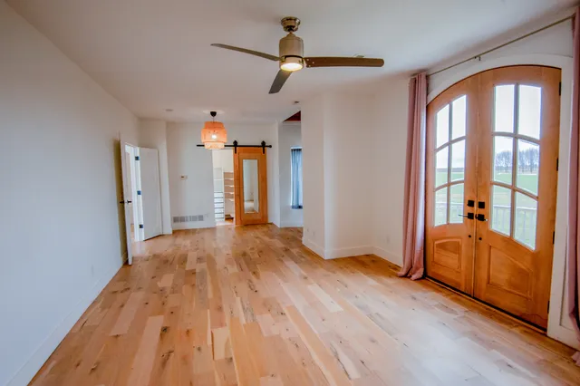 $925,000 | 16810 Springfield Road, Pekin, IL 61554