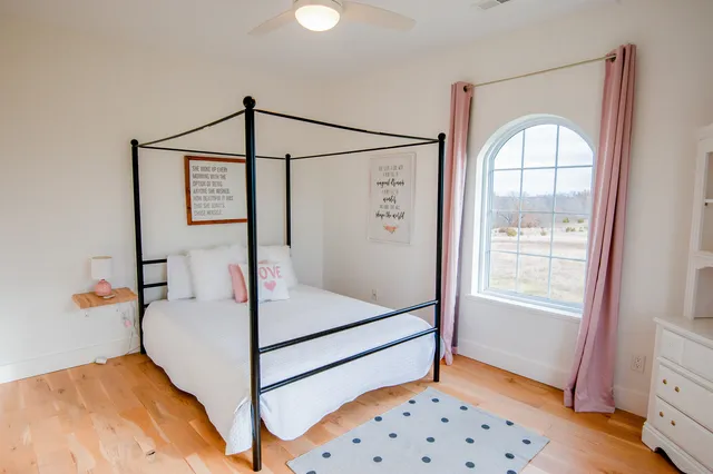 $925,000 | 16810 Springfield Road, Pekin, IL 61554