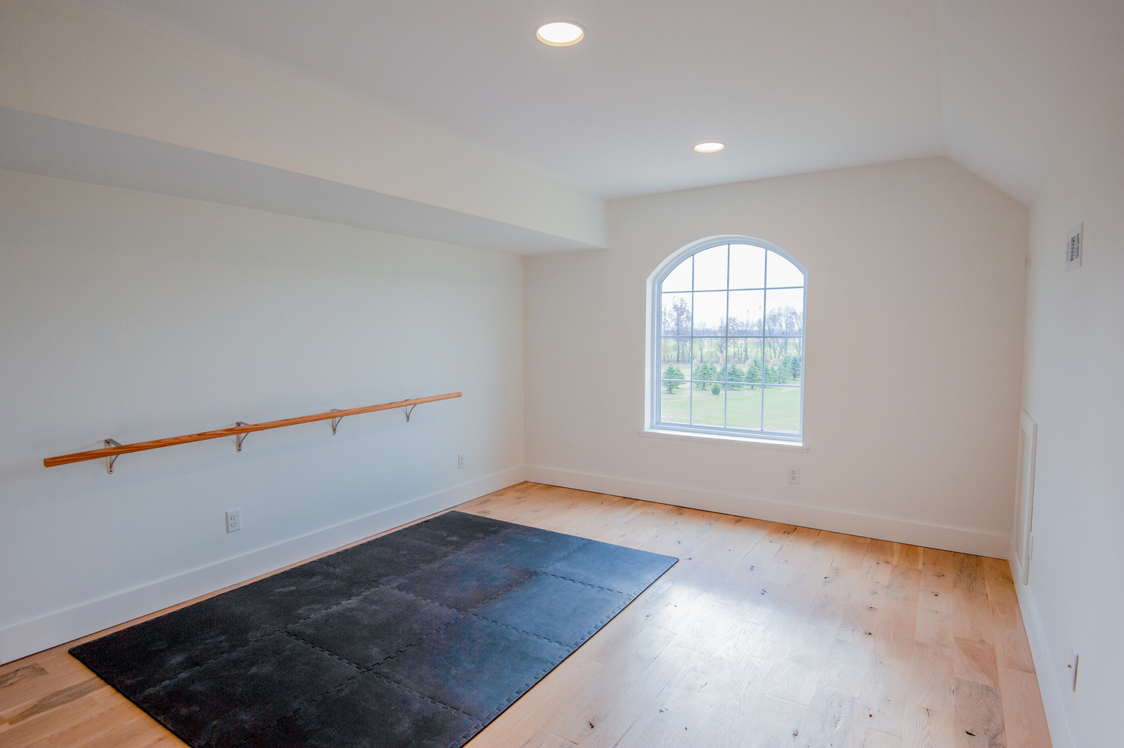 16810 Springfield Road Pekin, IL 61554 - Photo 40 of 44