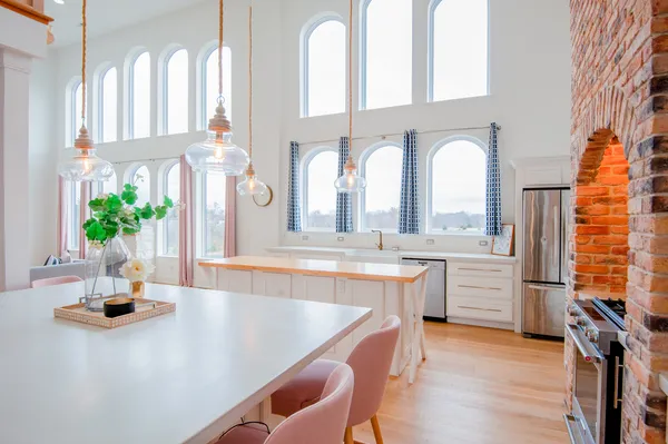 $875,000 | 16810 Springfield Road, Pekin, IL 61554