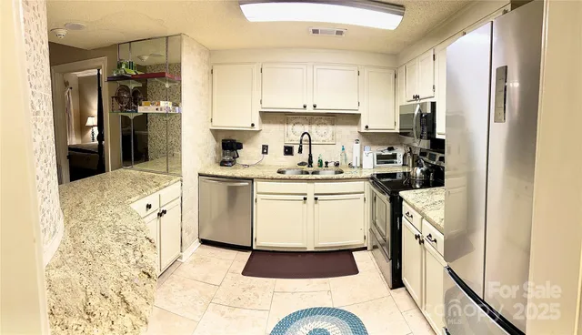 $224,500 | 303 Sugar Top Drive, Unit 2507, Sugar Mountain, NC 28604