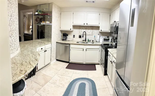 $224,500 | 303 Sugar Top Drive, Unit 2507, Sugar Mountain, NC 28604