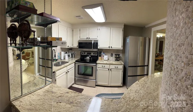 $224,500 | 303 Sugar Top Drive, Unit 2507, Sugar Mountain, NC 28604