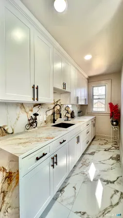 $627,500 | 43 Gorham Avenue, Hamden, CT 06514