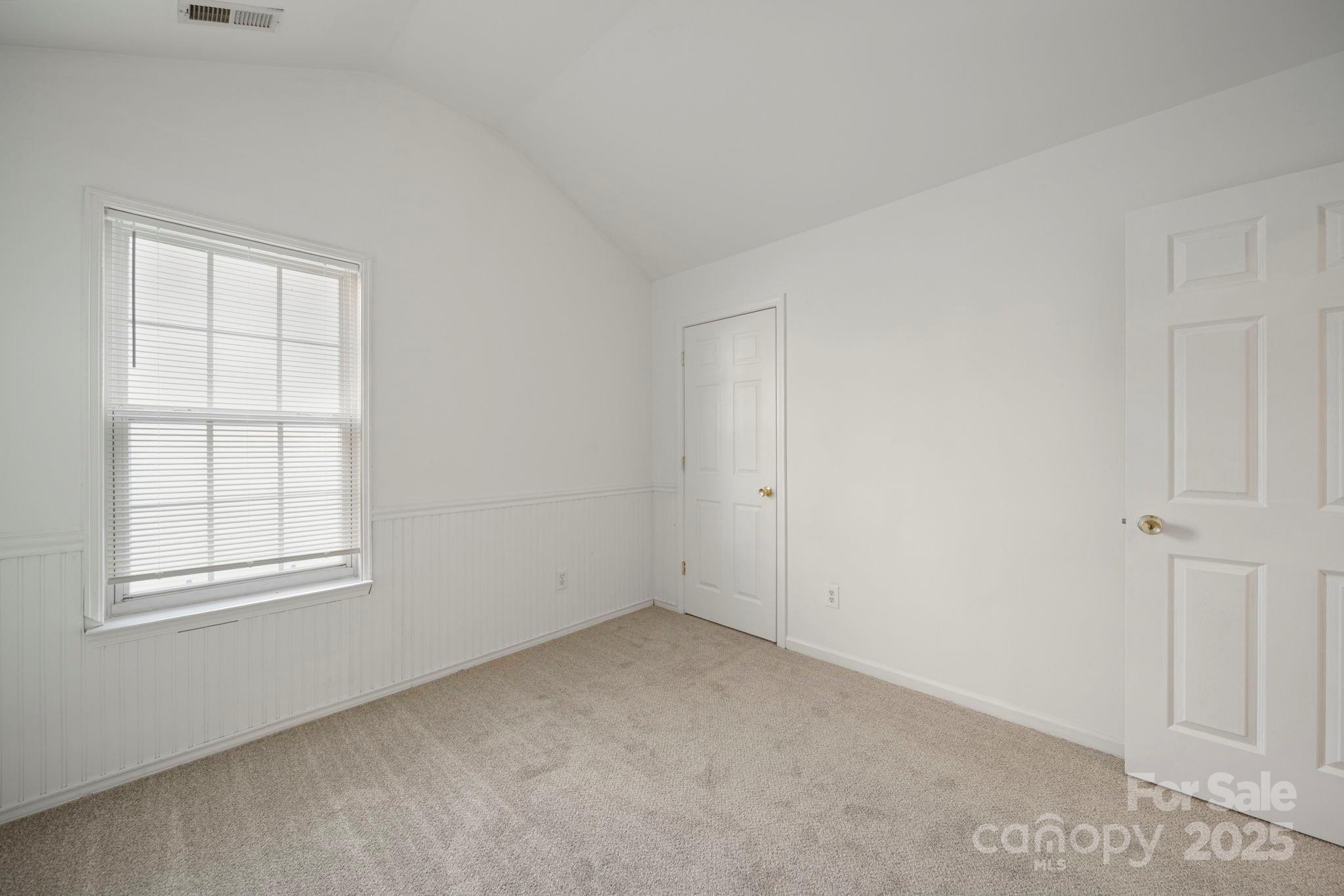 1424 Griers Grove Road Charlotte, NC 28216 - Photo 20 of 37 Gallery Image 20