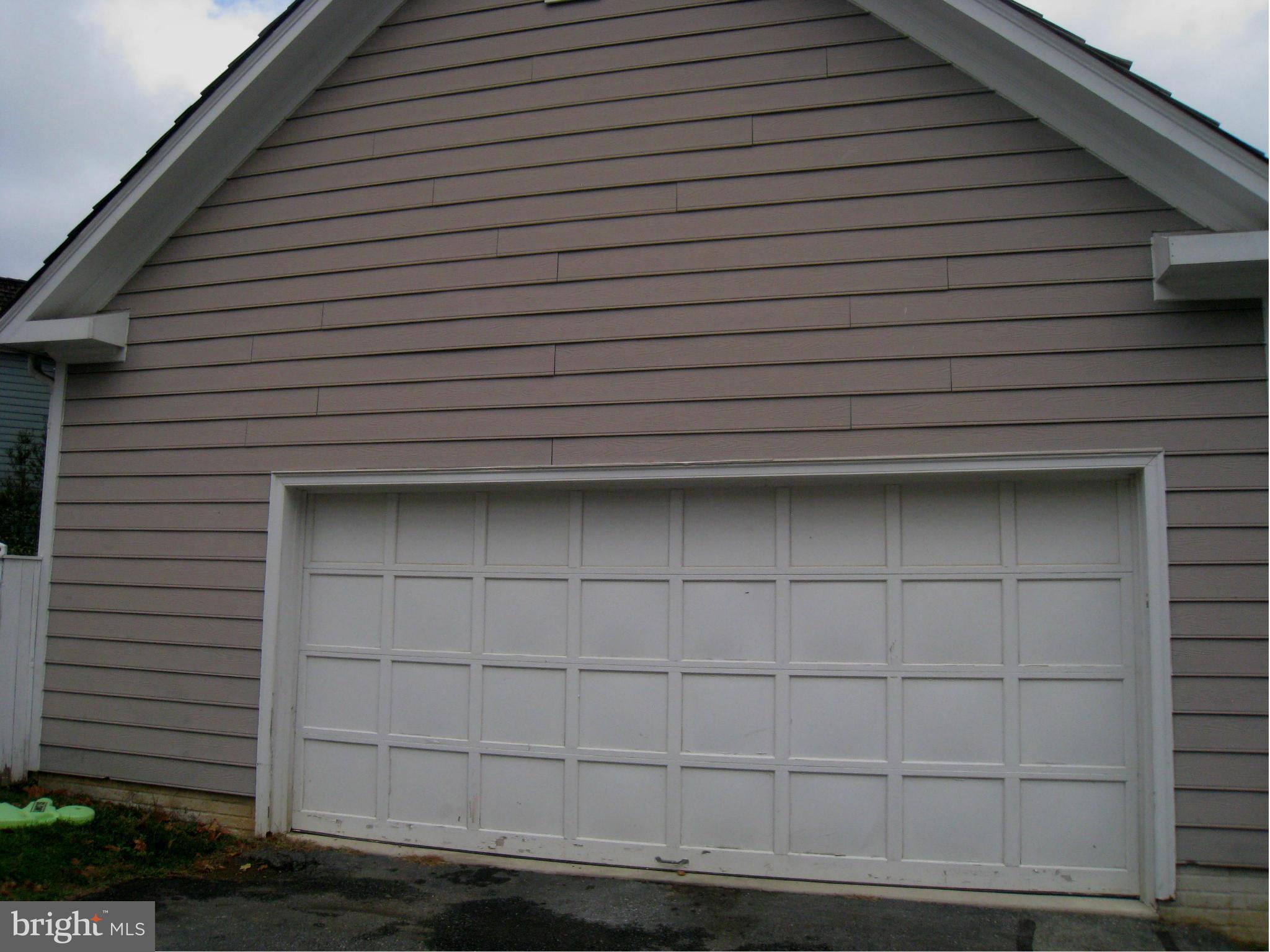 336 Little Quarry Road Gaithersburg, MD 20878 - Photo 3 of 30 Exterior (General)