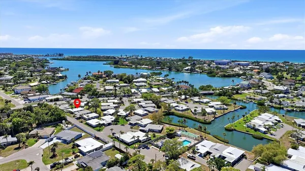 $339,000 | 215 Fair Winds Drive, Unit 215, Nokomis, FL 34275