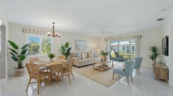 $339,000 | 215 Fair Winds Drive, Unit 215, Nokomis, FL 34275