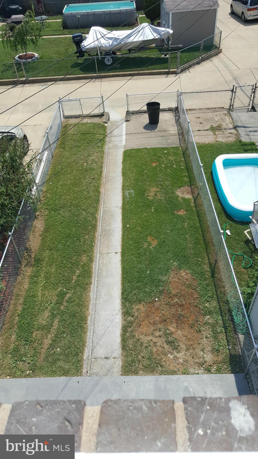 1821 Dunmere Road Baltimore, MD 21222 - Photo 23 of 28 YARD
