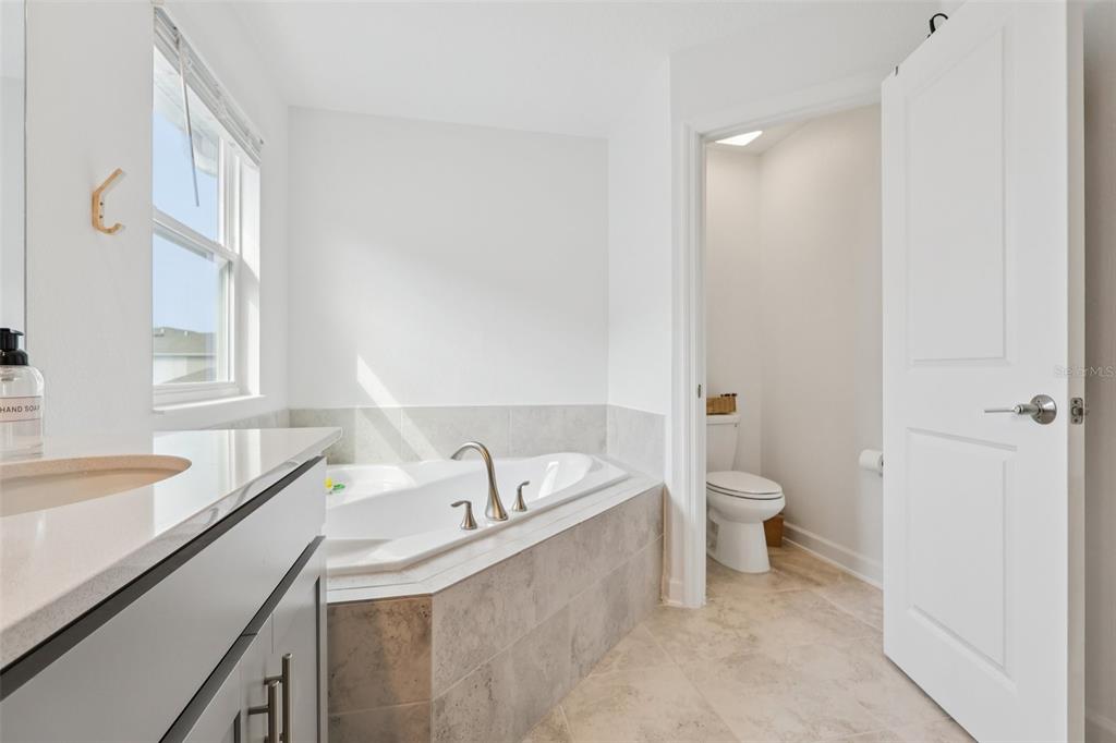 11480 Rhyme Avenue Orlando, FL 32832 - Photo 12 of 48