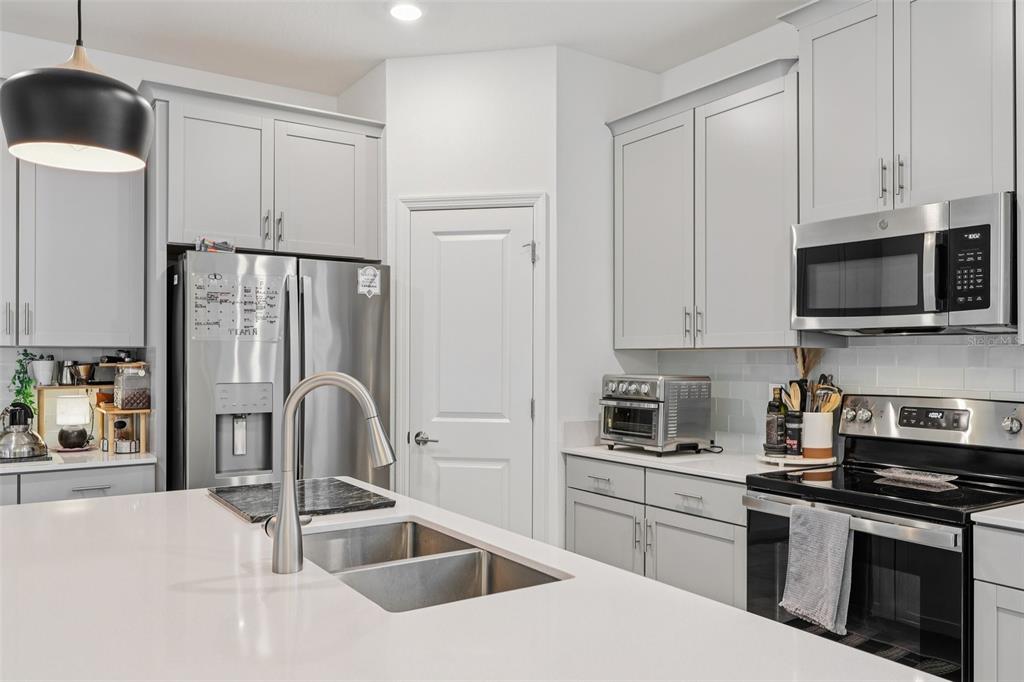 11480 Rhyme Avenue Orlando, FL 32832 - Photo 27 of 48