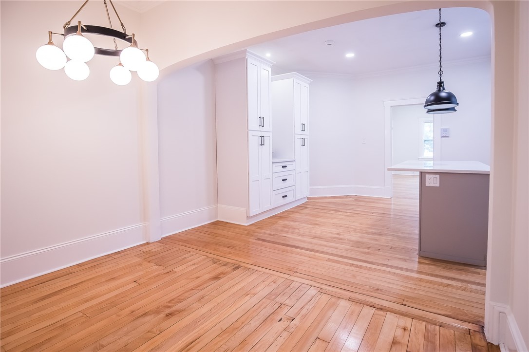 82 High Street, Unit 1N Bristol, RI 02809 - Photo 16 of 38