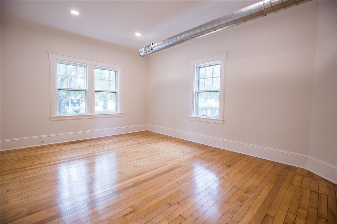 82 High Street, Unit 1N Bristol, RI 02809 - Photo 20 of 38